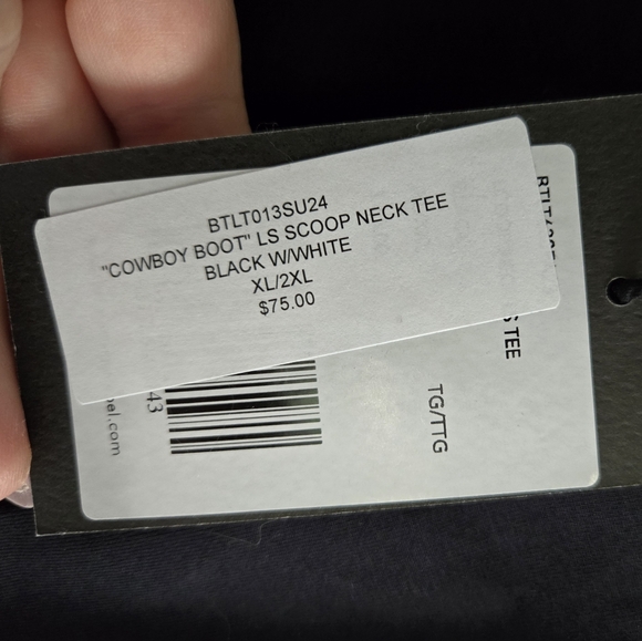 Brunette the Label 'Cowboy Boot' Long Sleeve Scoop Neck Tee in XL/2XL - Picture 3 of 4